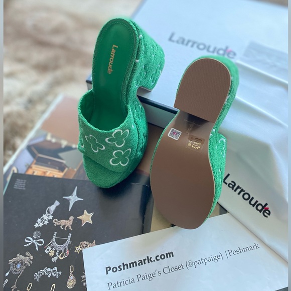 Larroudé Margot Wedge Heels - Picture 13 of 14